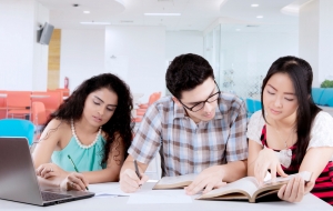 Master’s marketing and the value of scholarships